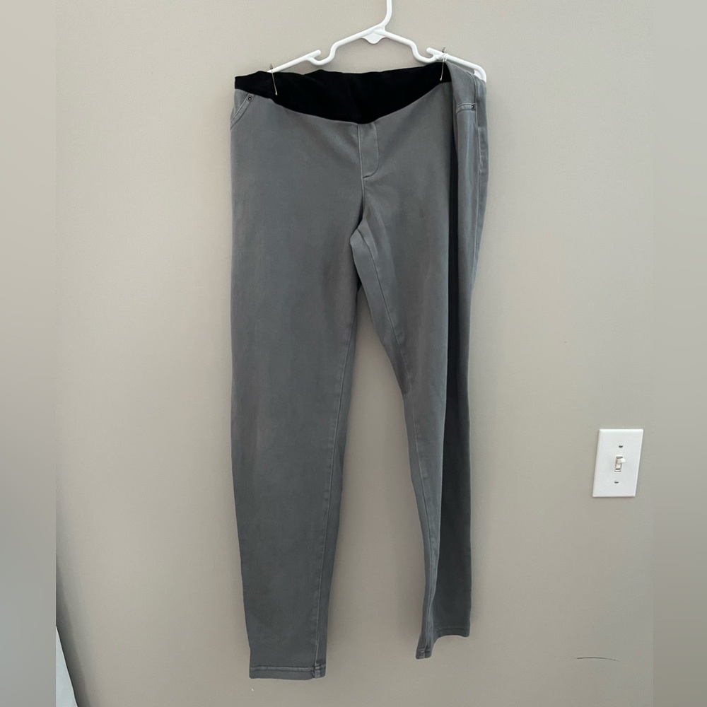 Grey Maternity Jeggings